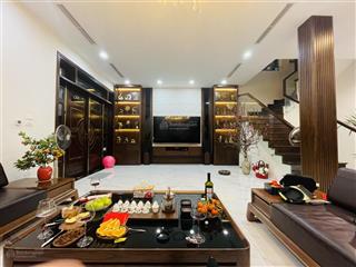 Bán nhà dt141m2, 4pn, 4wc tại nguyễn quý trị, gia lâm, hà nội. giá 18 tỷ. nhà mới full đồ.