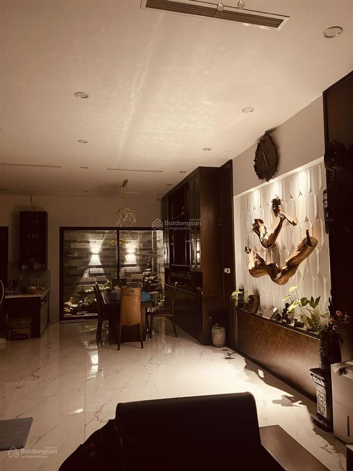 Bán nhà dt141m2, 4pn, 4wc tại nguyễn quý trị, gia lâm, hà nội. giá 18 tỷ. nhà mới full đồ.