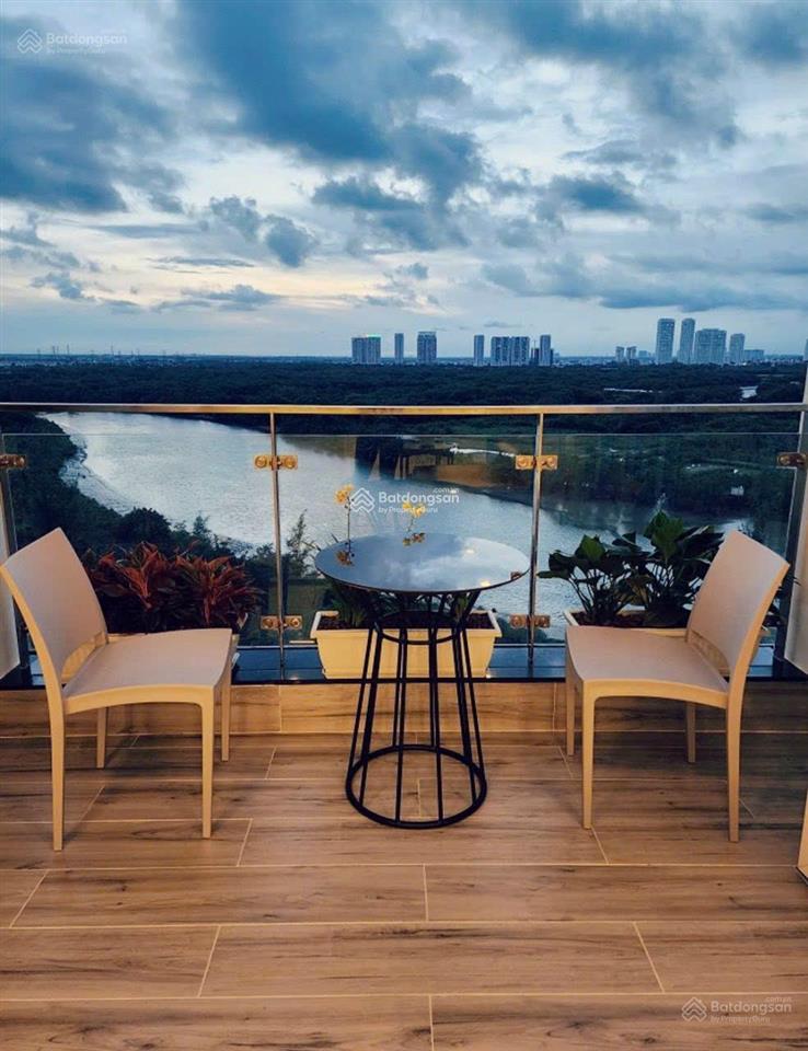 Cho thuê căn hộ riverside 130m2 view sông giá tốt chỉ 28tr/tháng