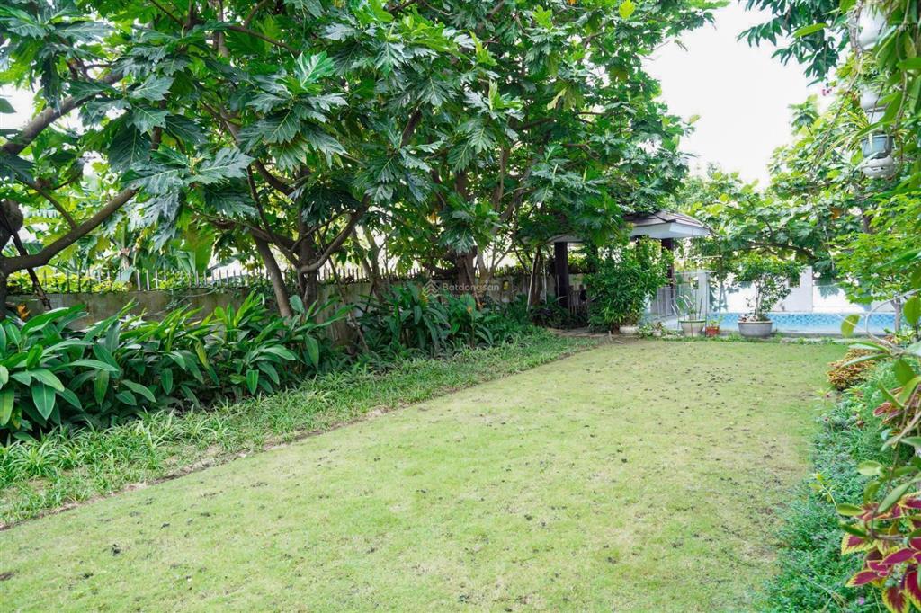 Bán biệt thự euro village đà nẵng, view trực diện sông hàn, cầu rồng, 900m2, full nội thất cao cấp.
