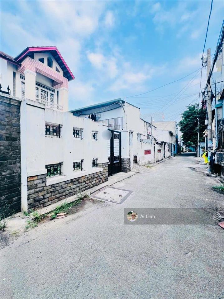 Hiếm  đất xây chdv ngay đhspkt hoàng diệu 2 metro thủ đức dt (5x22m) full thổ ko qh, pháp lý chuẩn