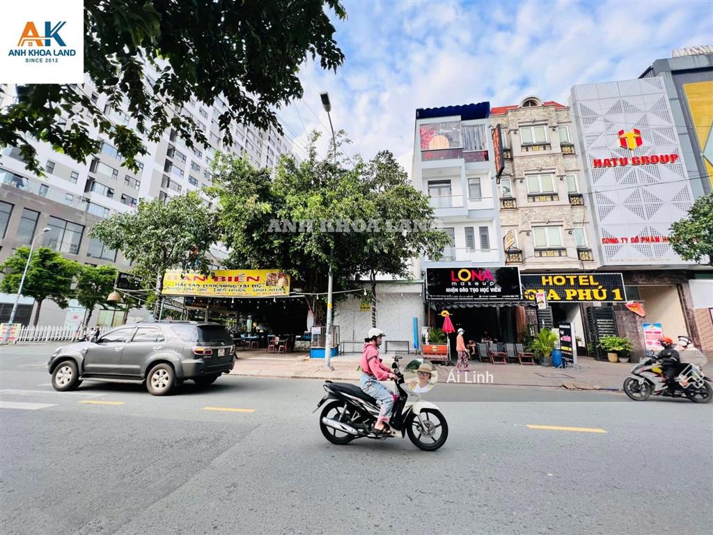 Duy nhất 1 lô mặt tiền đào trinh nhất 120m2 (5*24) ngay ngã tư phạm văn đồng xpxd hầm + 4tgiá 15tỷ