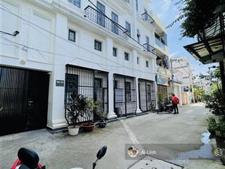 Bán chdv 3 tầng 203m2 (14x17m) đường 6m thông ngay phạm văn đồngvành đai 2 sẵn thu nhập 70tr/th