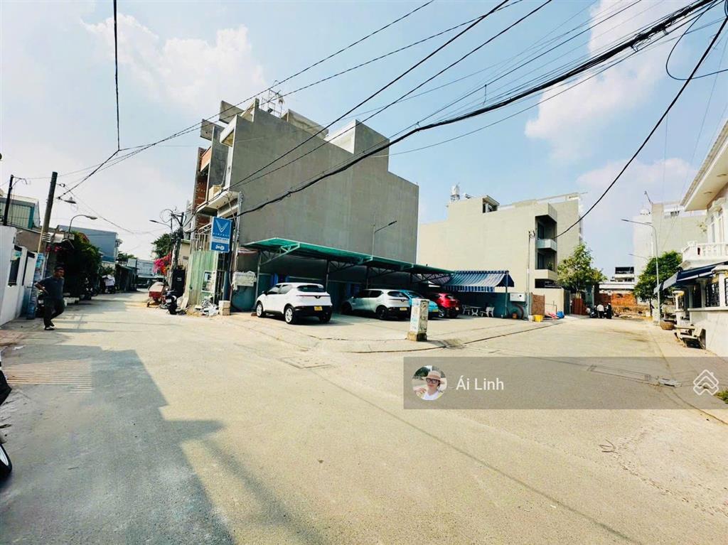 Sót ô đất đẹp đường 7m phạm văn đồng gần đh cảnh sát 75m2 ngang 4 full thổ shr khu dân trí 6.8 tỷ