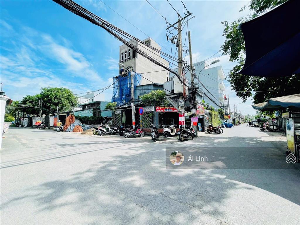 Hàng f0mặt tiền đs ngay tam giá vàng vành đai 2phạm văn đồng 146m2 ngang 6.4m xây dựng 4 tầng