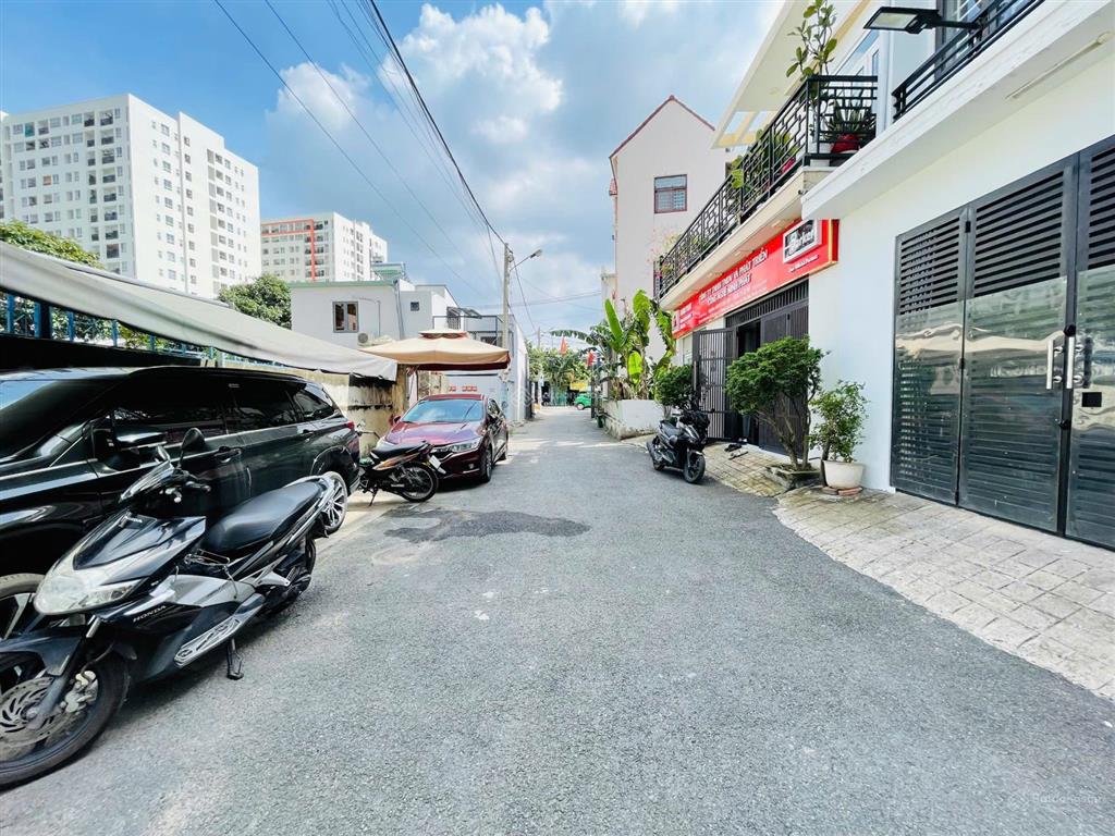 Đất xây chdv ngay phạm văn đồng linh đông dt 162.5m2 hxh 5m khu dân trí  shr giá chỉ 8 tỷ