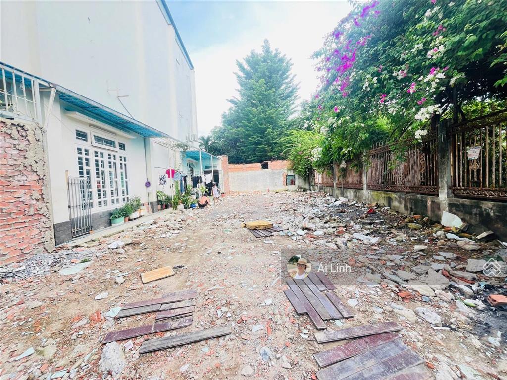 Hiếm  đất linh đông mặt tiền đường 6m thông ngay phạm văn đồng khu dân trí 79m2 thổ cư shr