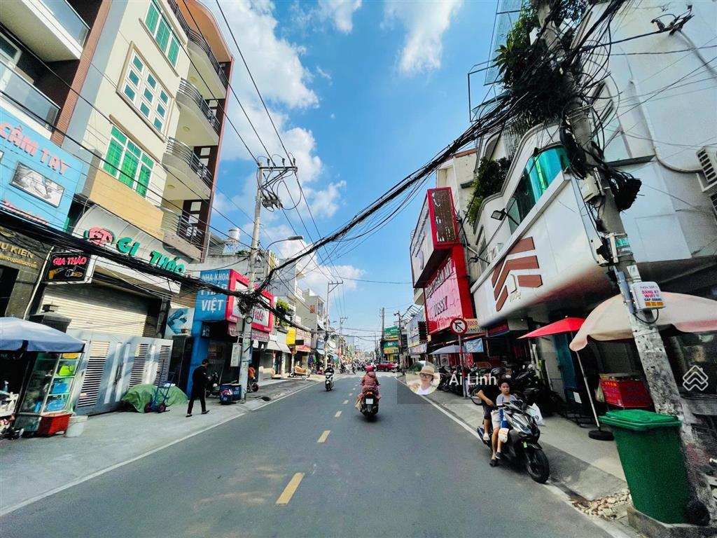 Chỉ 66tr/m2 còn tl  bán đất 150m2 (7.5x20) full thổ hxh 8m thông  bên chợ tam hà xpxd 5 tầng+hầm