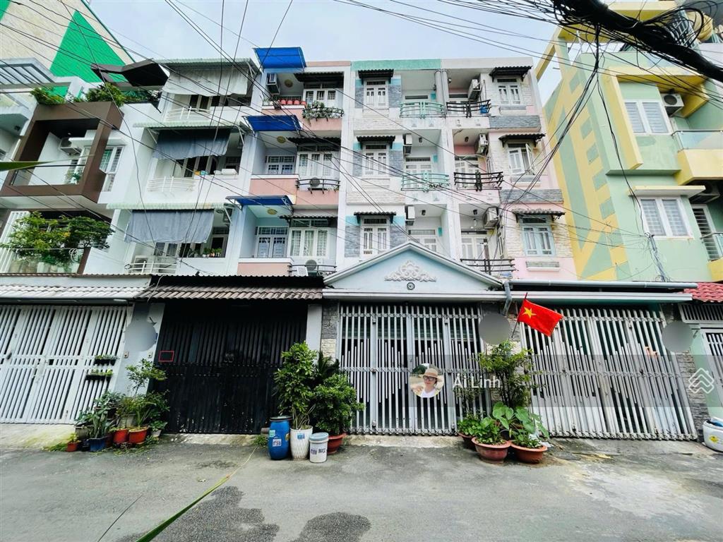 Giảm thêm 700tr bán đất 100m2 (5.3x19) full thổ hxh 8m ngay hoàng diệu 2xpxd 4 tầngkhu dân trí