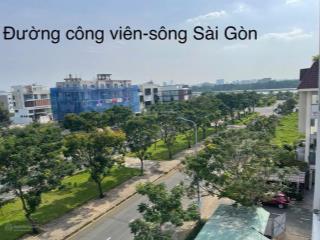 Tòa nhà văn phòng 11x21 hầm 6 lầu  1.200m² sàn, pccc đầy đủ vị trí cổng sau ubnd tp.thủ đức cũ