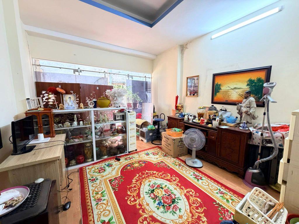 Bán nhà 5 tầng 58 m2, ngõ đẹp 145 Quan Nhân