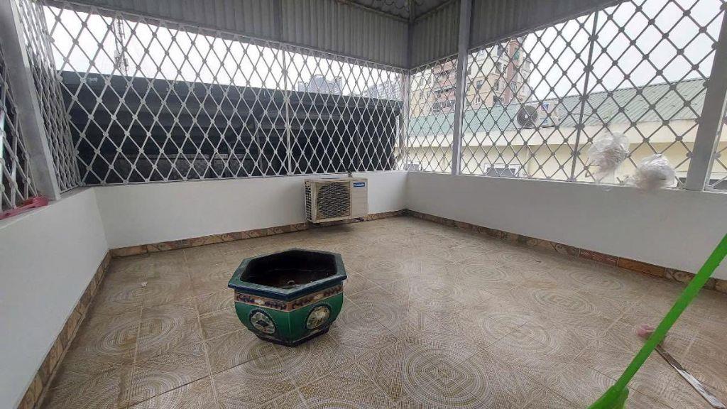 Bán nhà ngõ ô tô tránh phố Quan Nhân 6 tầng x80m2 giá 26,8 tỷ