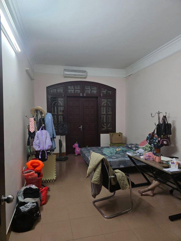 Bán nhà mặt phố Nhân Hòa gần trường THCS Phan Đình Giót