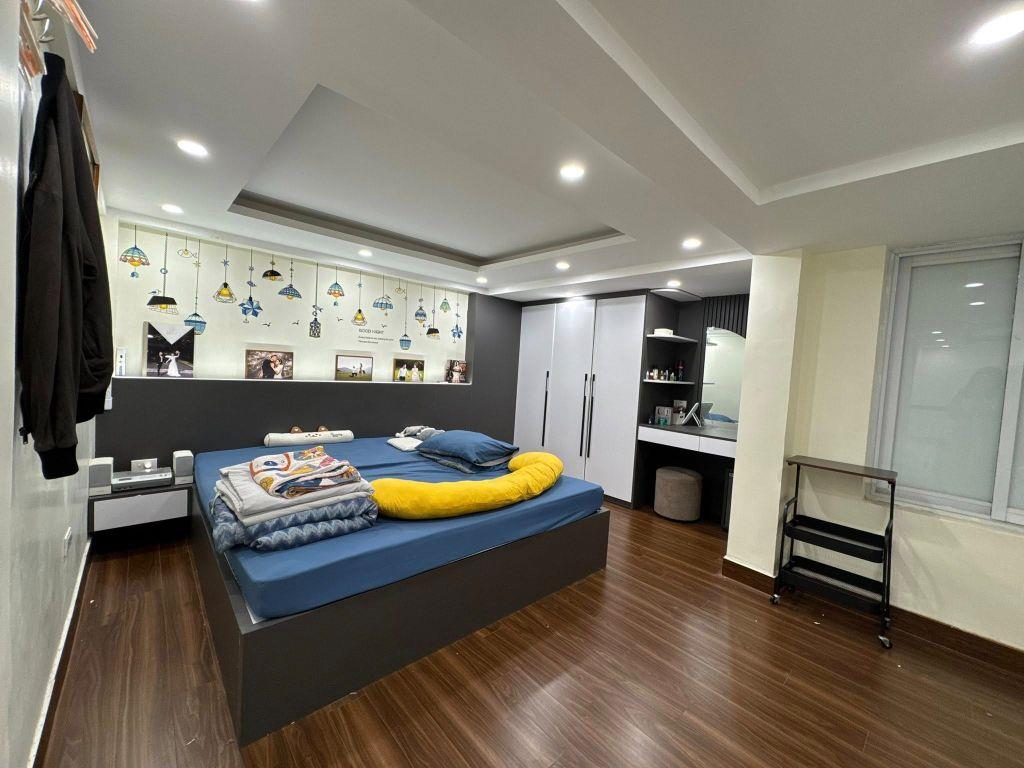 Bán căn CC mini ngõ 213 Giáp Nhất