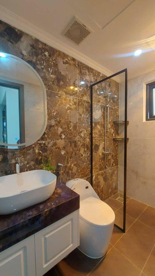 Bán nhà mặt phố Đại La-Hà Nội