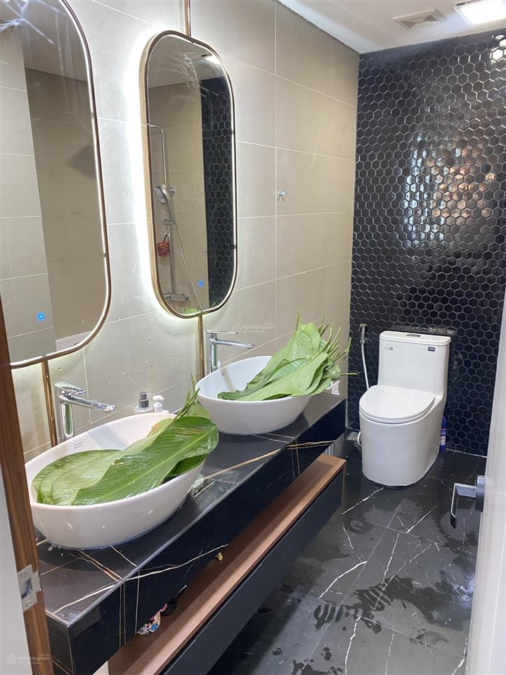Nhà mình chuyển xuống nhà đất cho thuê căn hộ 3 pngủ full đồ cao cấp xuân mai spark giá rẻ ảnh thật