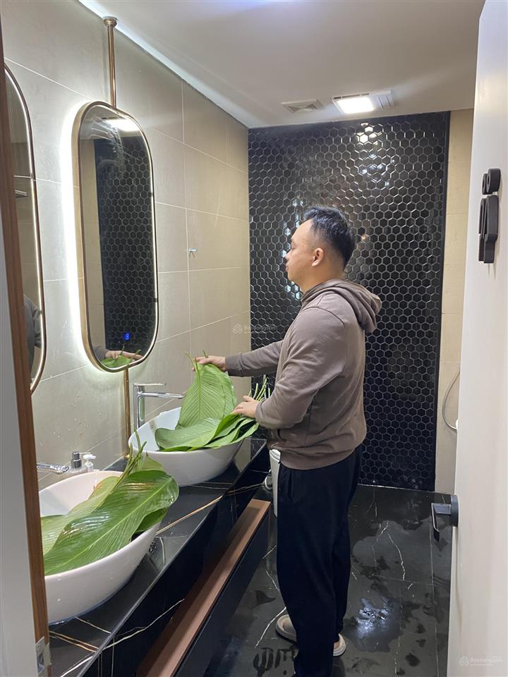 Nhà mình chuyển xuống nhà đất cho thuê căn hộ 3 pngủ full đồ cao cấp xuân mai spark giá rẻ ảnh thật