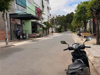 Bán lô đất đẹp liền kề, giá chỉ 3,4 tỷ/lô