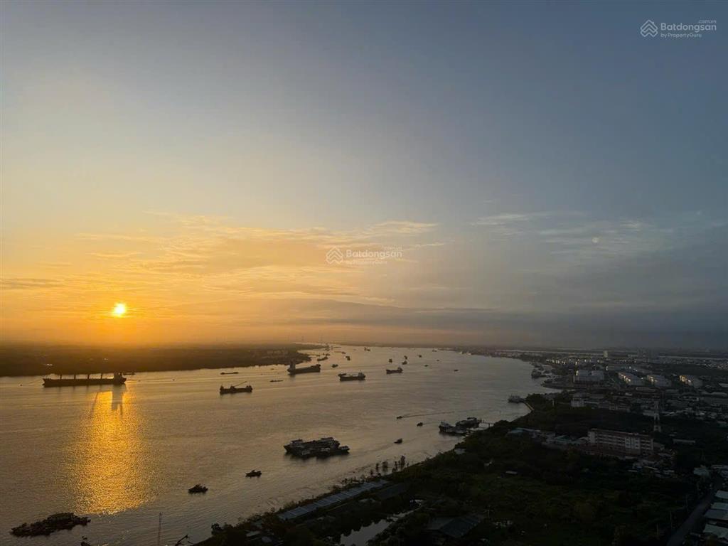Bán ch 1pn 55m2 tầng cao view sông, shr, giá cực tốt chỉ 4.160 tỷ tại sky89.  0973 495 ***