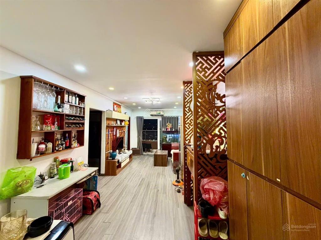 Bán căn hộ thái an 74m2 căn góc ,giá 3tỷ1 ,full nội thất,sổ hồng riêng,2 phòng ngủ,2 wc,ban công.