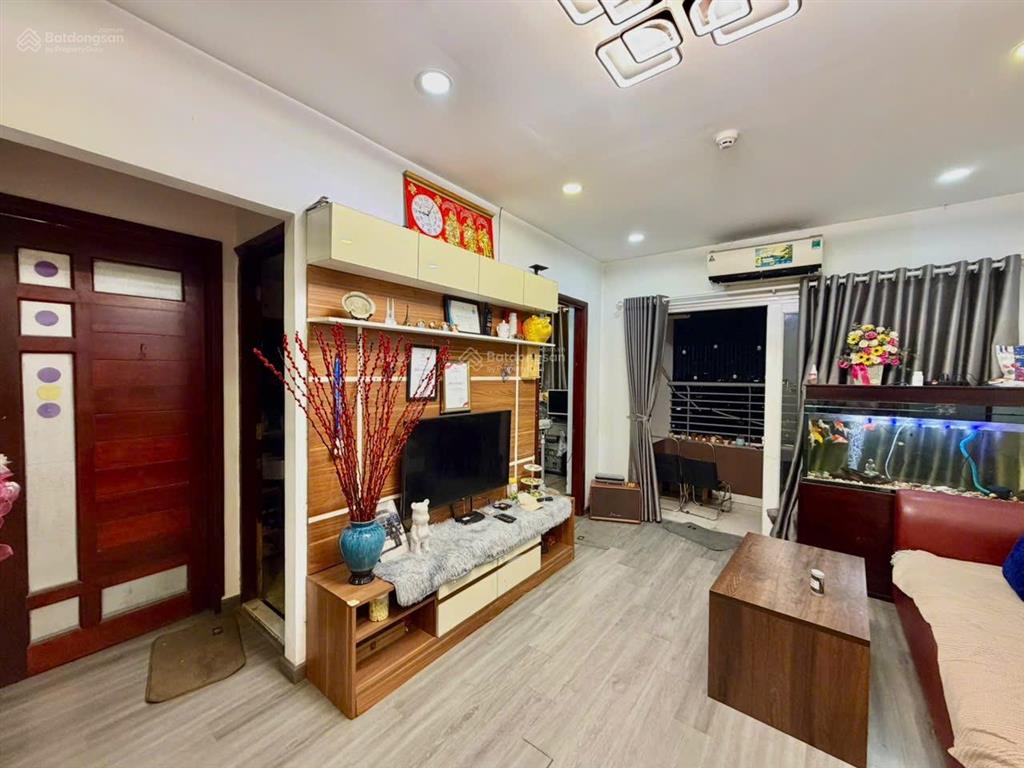 Bán căn hộ thái an 74m2 căn góc ,giá 3tỷ1 ,full nội thất,sổ hồng riêng,2 phòng ngủ,2 wc,ban công.