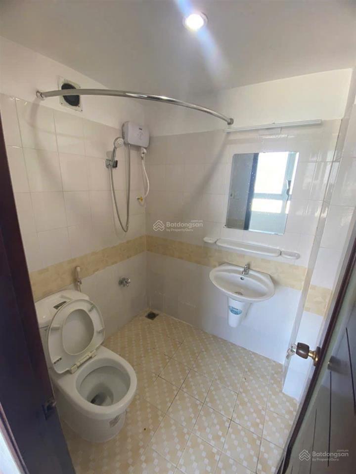 Cho thuê chung cư thái an ngay cầu vượt quang trung giá 7tr, 2 phòng ngủ, 2 wc, có nội thất, 75m2.
