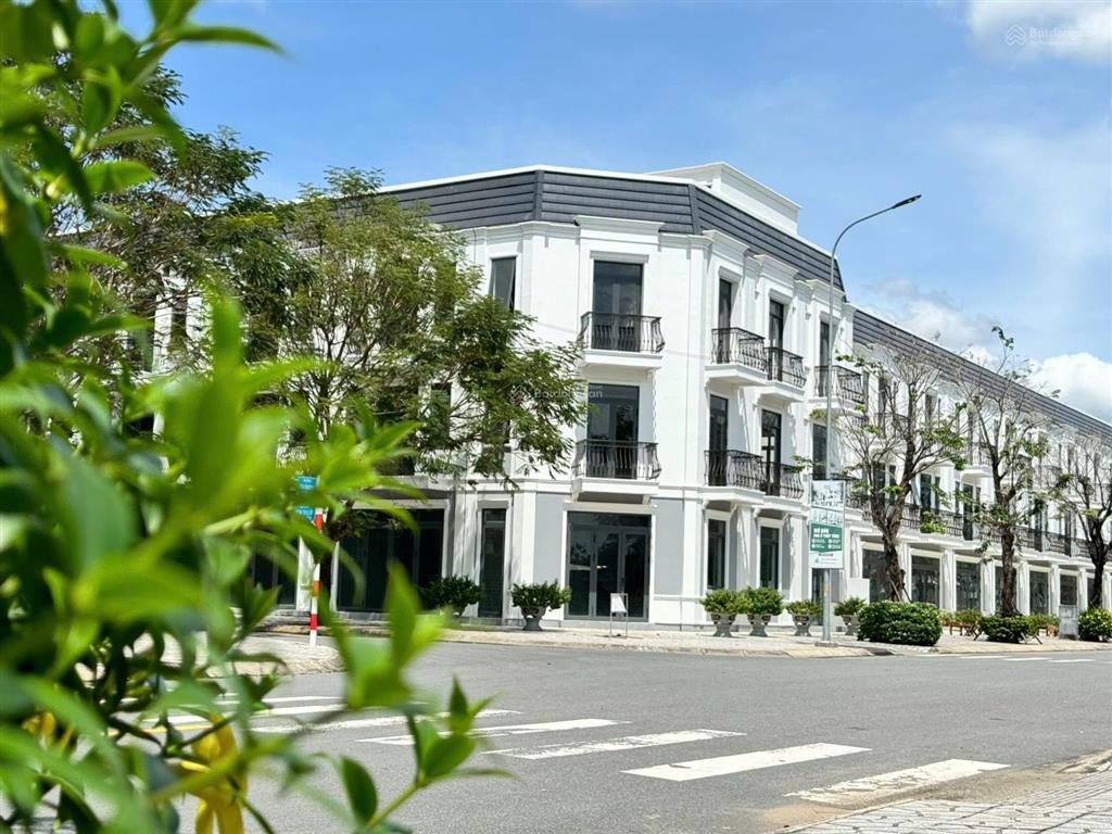 Biệt thự ven sông sài gòn hud chánh mỹ từ 28 triệu/m2 nhà + đất trả trước 977 triệu  0903 270 ***