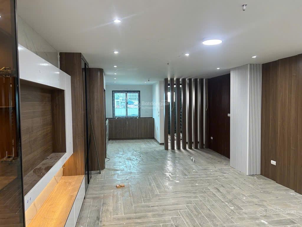 Bán nhà phú mỹ, mỹ đình, 51m2, mt4.8m, giá 10 tỷ, nhà đẹp ở ngay, full nội thất, ngõ nông, gần ô tô