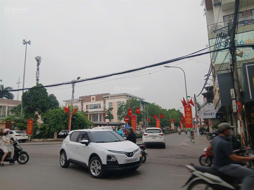 Bán đất đại mỗ, gần ubnd phường, 98m2, mt8m, giá 14.9 tỷ, mặt ngõ thông, ô tô vào đất, kd đỉnh