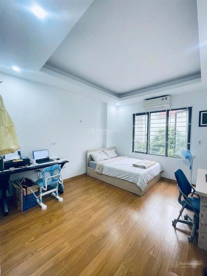 Duy nhất! chỉ 6.4 tỷ có ngay nhà đẹp ngọc trục, 34m2, 5 tầng, lô góc, vào ở ngay, ngõ nông, gần ôtô