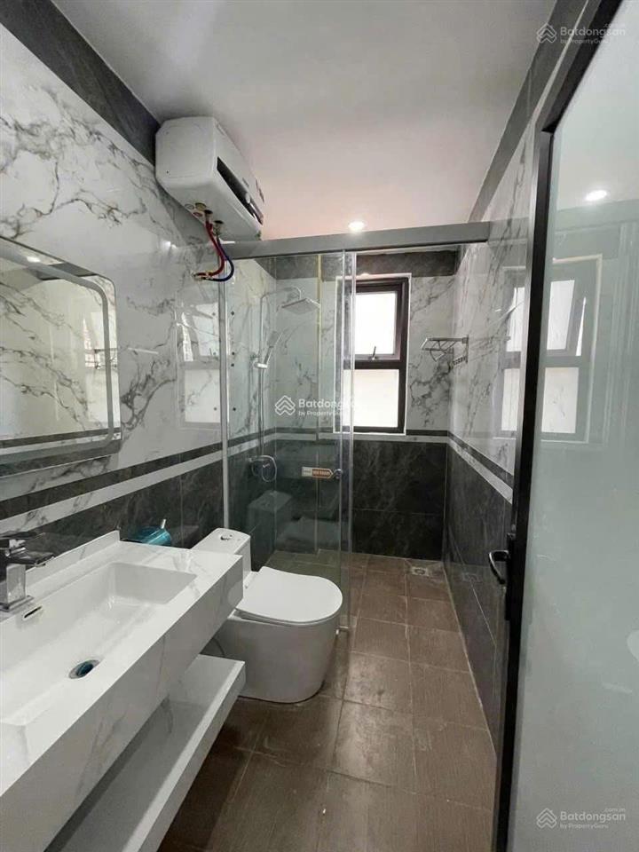Siêu hiếm, bán nhà mỹ đình, 39m, 5 tầng, thang máy, nhà mới ở ngay, ngõ nông, gần ô tô, giá 8.6 tỷ