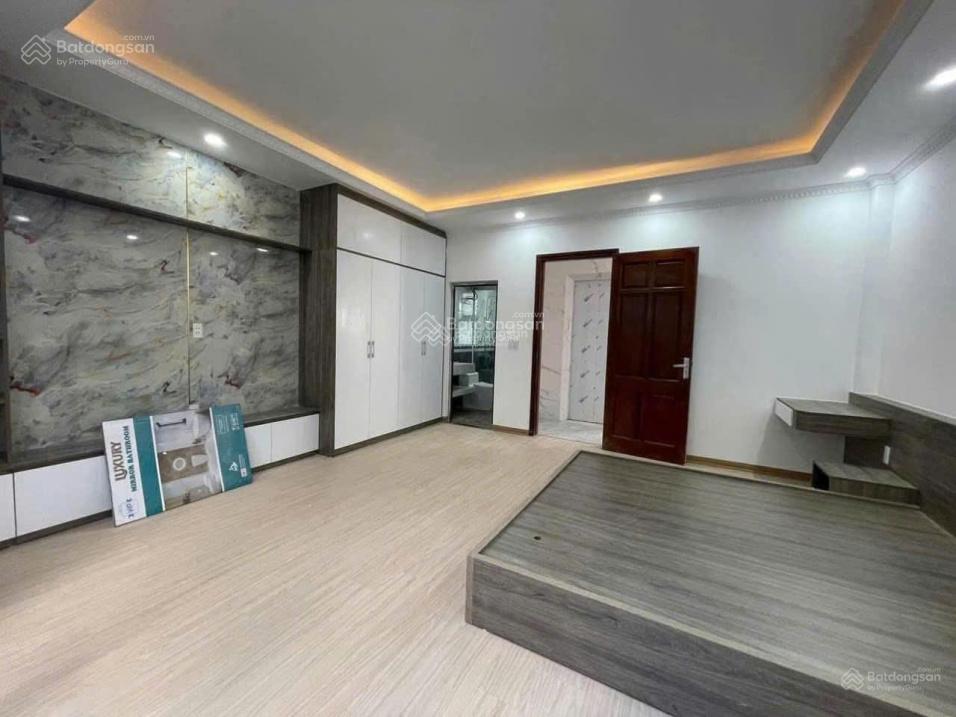 Siêu hiếm, bán nhà mỹ đình, 39m, 5 tầng, thang máy, nhà mới ở ngay, ngõ nông, gần ô tô, giá 8.6 tỷ