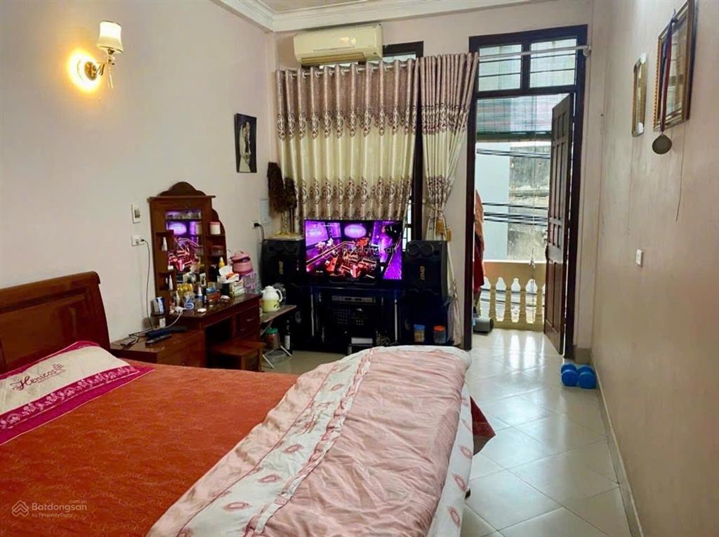 Hiếm, bán nhà xuân phương, 52m², 5t, giá 9.4 tỷ, nhà dân xây đơn lập, ngõ nông, ô tô 7 chổ đỗ cửa