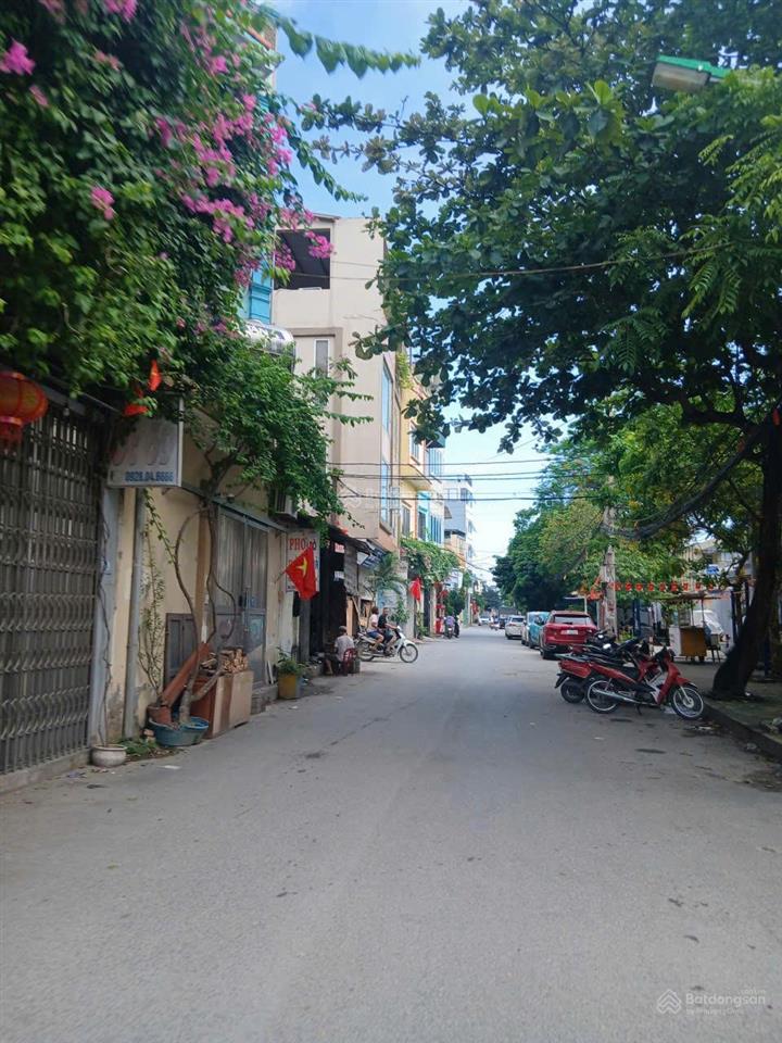 Hiếm, bán nhà xuân phương, 52m², 5t, giá 9.4 tỷ, nhà dân xây đơn lập, ngõ nông, ô tô 7 chổ đỗ cửa