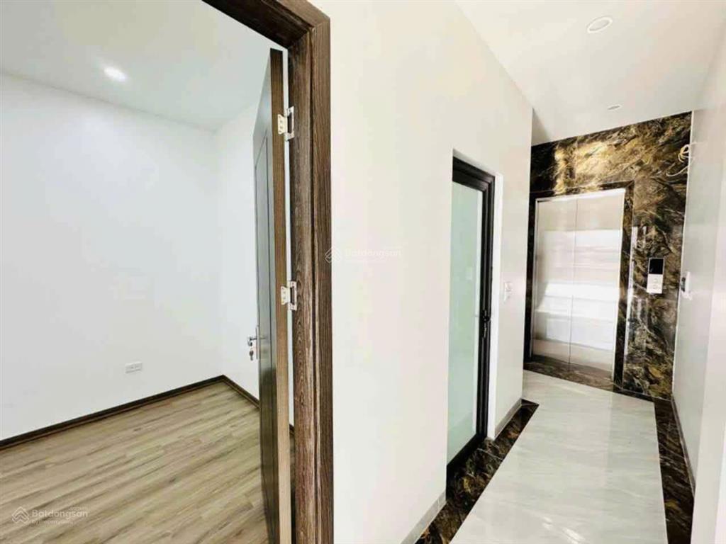 Bán nhà xuân phương, 54m² x 5t, thang máy, nhà dân xây, ngõ thông, ô tô đỗ cửa, qua nhà, giá 9.9 tỷ