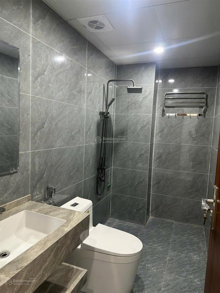 Bán nhà xuân phương, 54m² x 5t, thang máy, nhà dân xây, ngõ thông, ô tô đỗ cửa, qua nhà, giá 9.9 tỷ