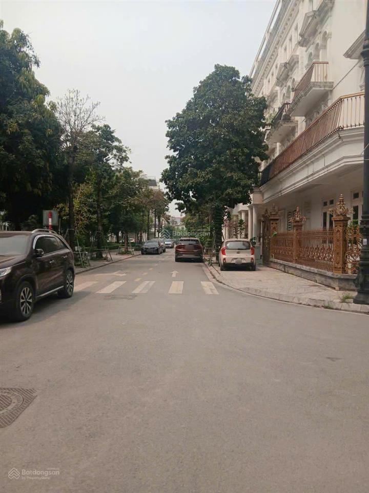 Siêu phẩm đại mỗ, 60m2, 7 tầng, thang máy, gara, mặt ngõ kd, ô tô tránh đỗ ngày đêm, giá 18 tỷ