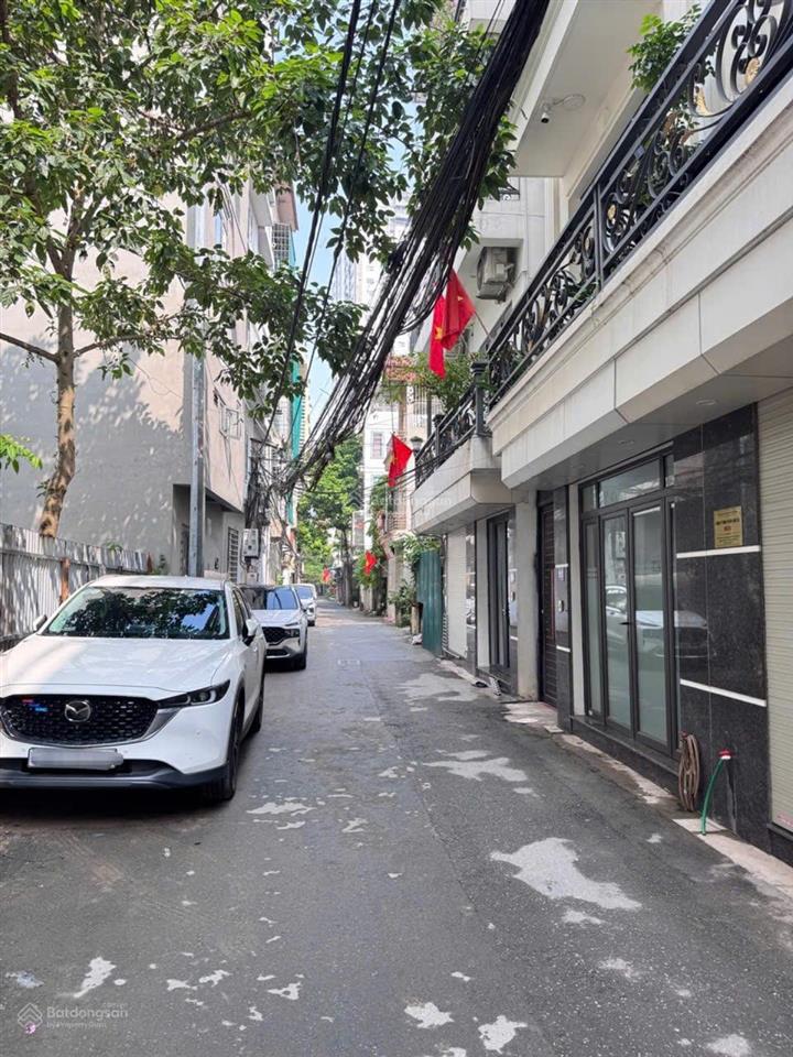 Bán nhà đại mỗ, 42m2, 5 tầng, giá 7 tỷ, nhà dân xây ở ngay, full nội thất, ngõ thông, ô tô đỗ cổng