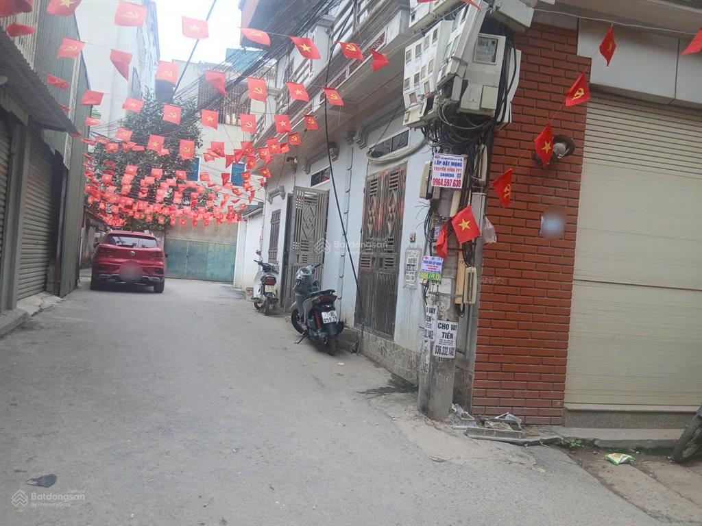 Bán nhà ngọc trục, đại mỗ, 42m2, giá 7.1 tỷ, nhà đẹp dân xây, full nội thất, ngõ nông, ô tô đỗ gần