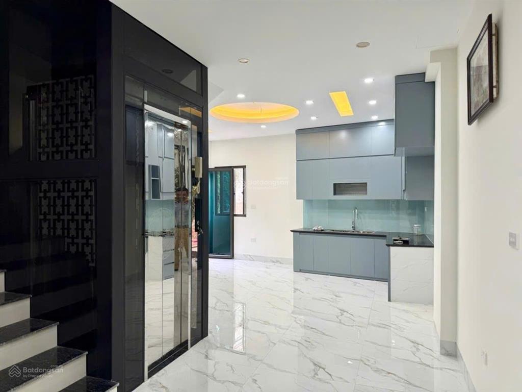 Bán nhà tây mỗ, hàng xóm vinsmart city, 52m, 5 tầng, thang máy, 6pn, vừa ở vừa cho thuê, giá 8.2 tỷ