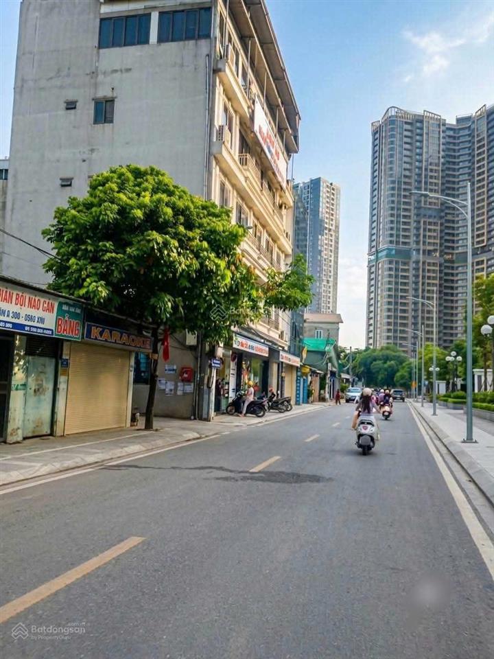 Bán nhà mặt phố cầu cốc, 70m2, 7 tầng, thang máy, vỉa hè, ô tô, kinh doanh, văn phòng, giá 39.5 tỷ