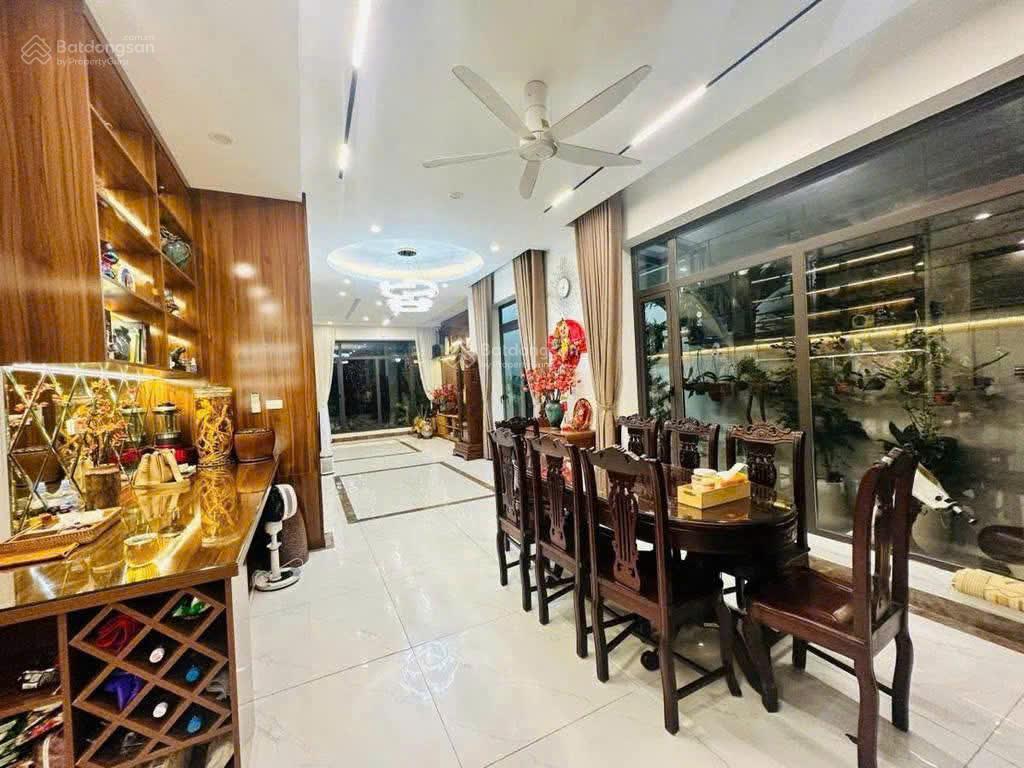 Bán biệt thự tây mỗ, 198m2, mt9.9m, 3 tầng, view vườn hoa, đẳng cấp thượng lưu, chỉ 39.8 tỷ
