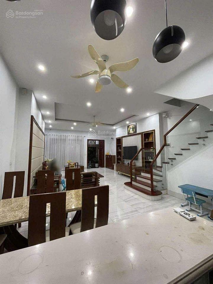 Bán lk kđt mỗ lao, làng vk châu âu, sát hồ, vỉa hè rộng, 3 ô tô tránh, kd, 60m, 5t, giá 25.5 tỷ