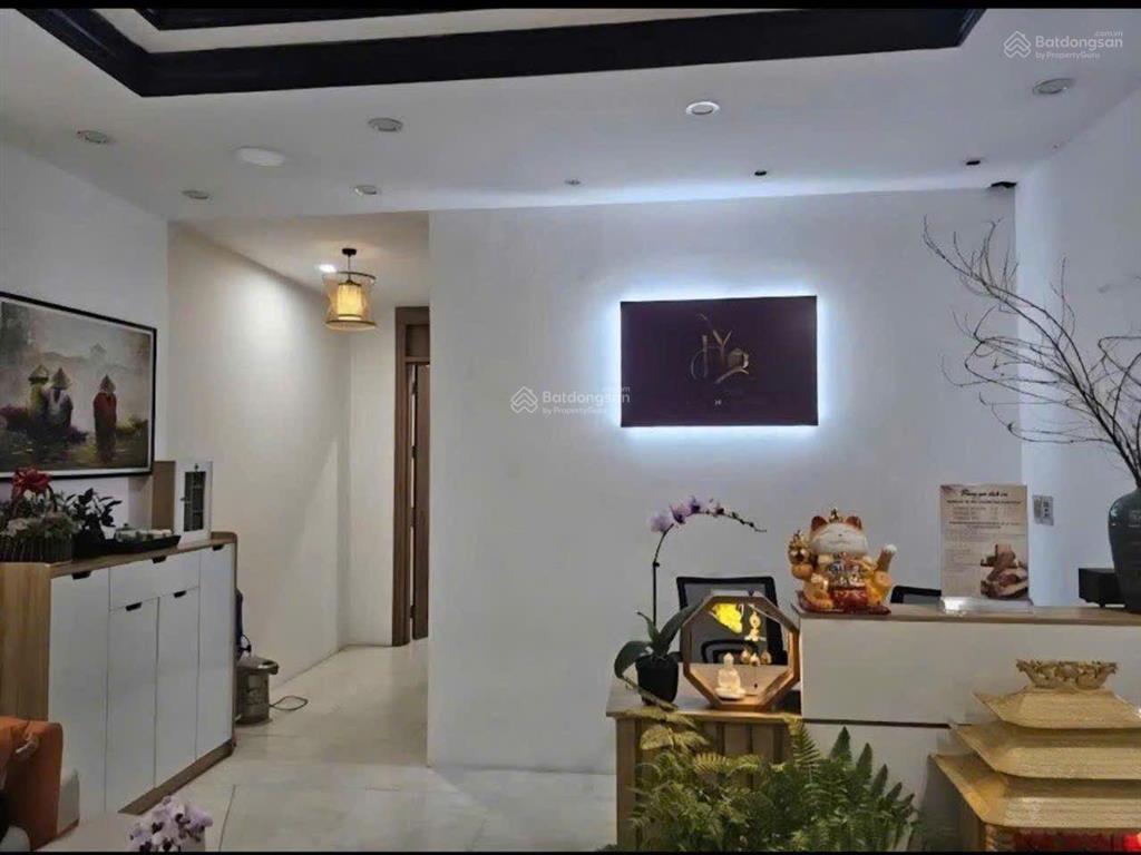 Bán lk kđt mỗ lao, làng vk châu âu, sát hồ, vỉa hè rộng, 3 ô tô tránh, kd, 60m, 5t, giá 25.5 tỷ