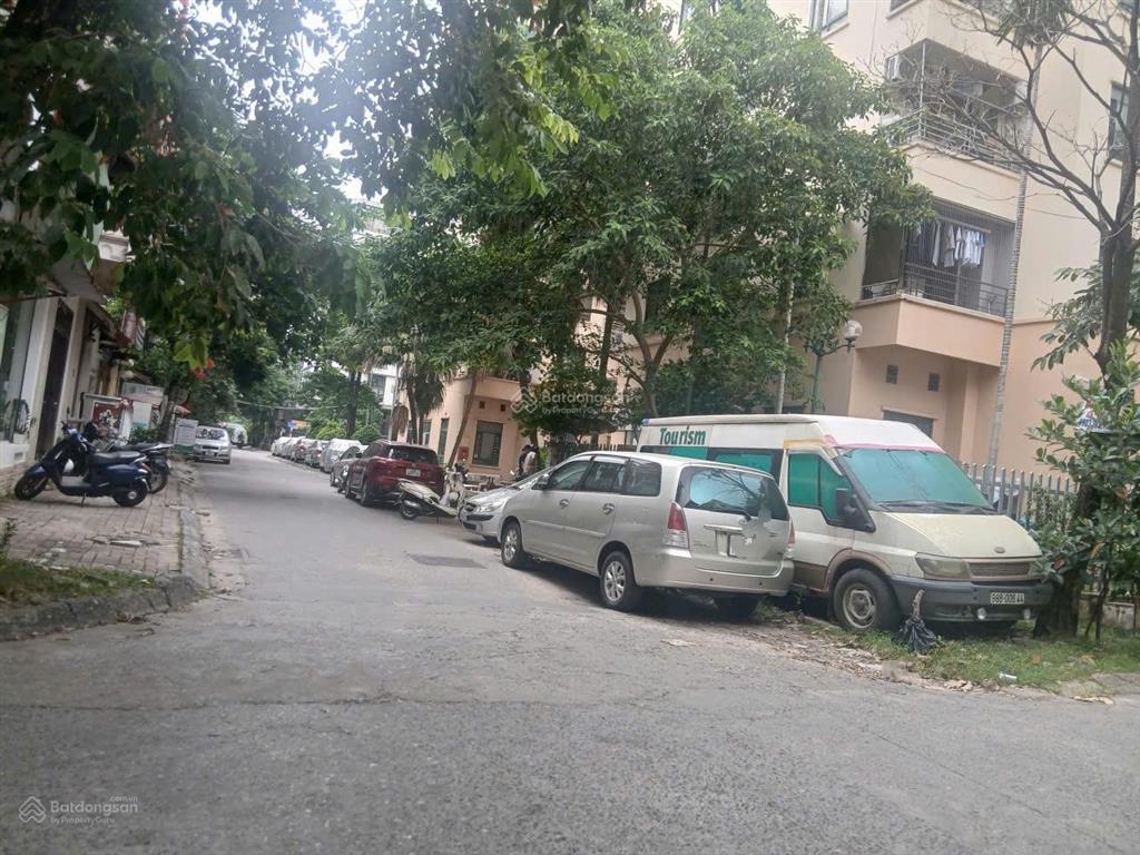 Bán biệt thự liền kề mỹ đình 1, 130m2, 4 tầng, vỉa hè, ô tô tránh, nội thất toàn gỗ lim, giá 49 tỷ