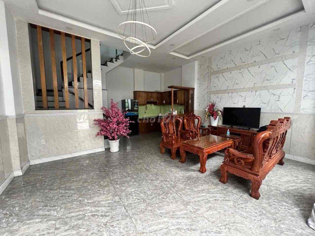 NHÀ CHO THUÊ fun nội thất MT nội bộ 6m thông gò dầu  DT 6x11 đúc 2lầu