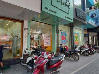 Bán Nhà Mặt Phố Chùa Bộc Đống Đa 101m2-5T MT5,1m Vỉa Hè 2 THOÁNG 70 Tỷ Chùa Bộc. 