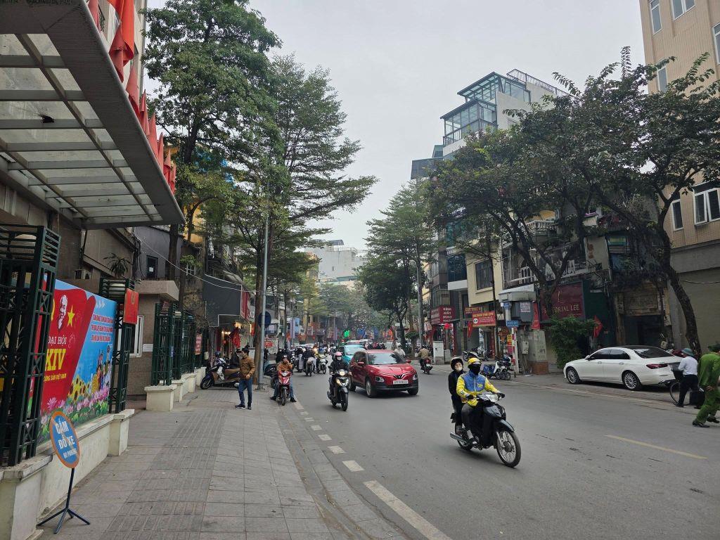 Giảm Sốc Bán Nhà Mặt Phố Khâm Thiên 83m2-5T 2 THOÁNG 46 Tỷ Khâm Thiên 