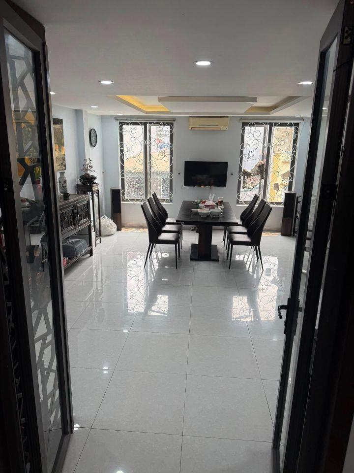 Bán Nhà Mặt Phố Trung Phụng Đống Đa 47m2-6T Mt5m Vừa Ở Vừa KD 37 Tỷ Trung Phụng. 