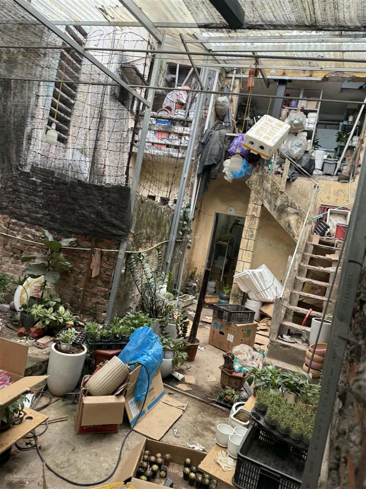 Bán nhà mặt phố hoàng hoa thám ba đình 91m22t căn góc 24,4 tỷ hoàng hoa thám.